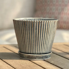Load image into Gallery viewer, Planters - Fluted