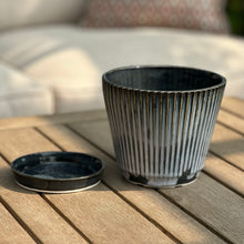 Load image into Gallery viewer, Planters - Fluted