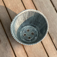 Load image into Gallery viewer, Planters - Fluted