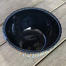 Load image into Gallery viewer, Bowls - Fluted - Medium
