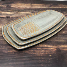 Load image into Gallery viewer, Tray - Toasted / Lines / Medium