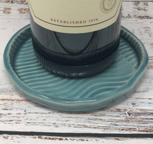 Load image into Gallery viewer, Coaster / Wine - Celadon
